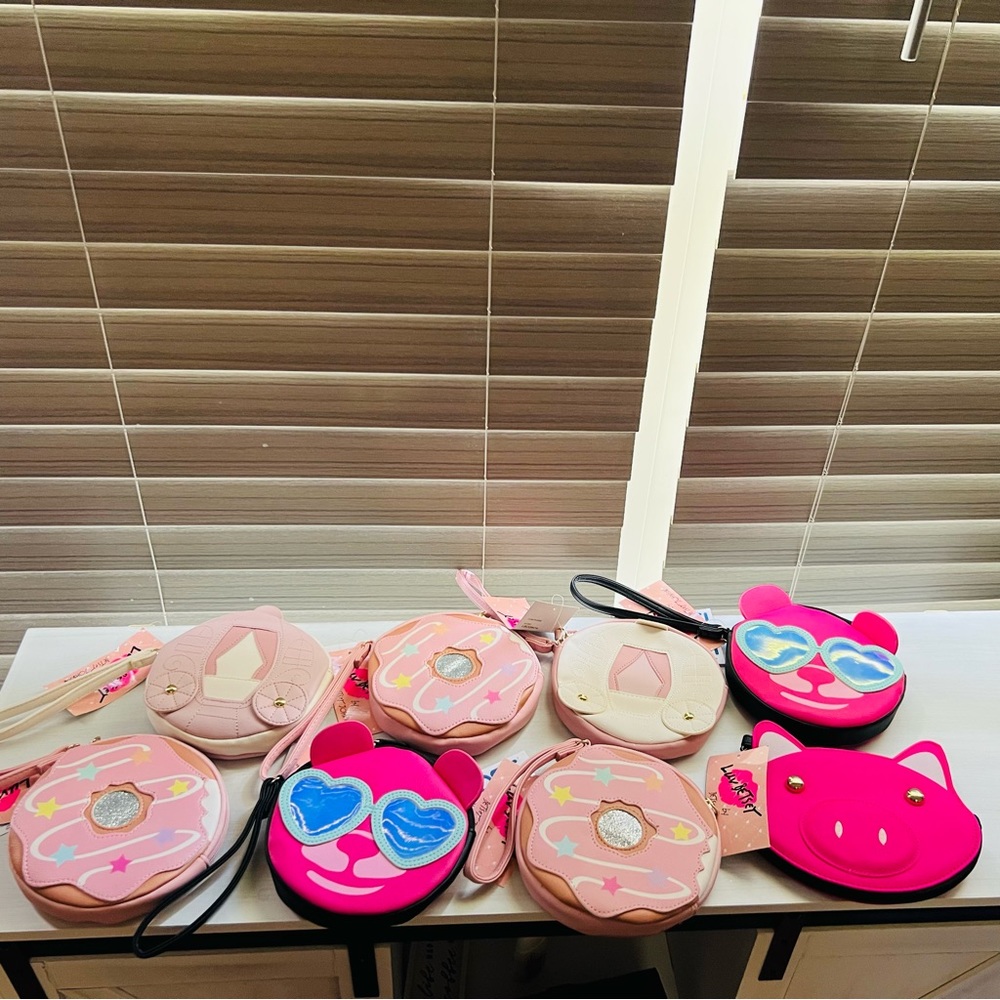 BETSEY JOHNSON WRISTLET BUNDLE! DONUT, PRINCESS CARRIAGE, COOL CAT, PINK PIG